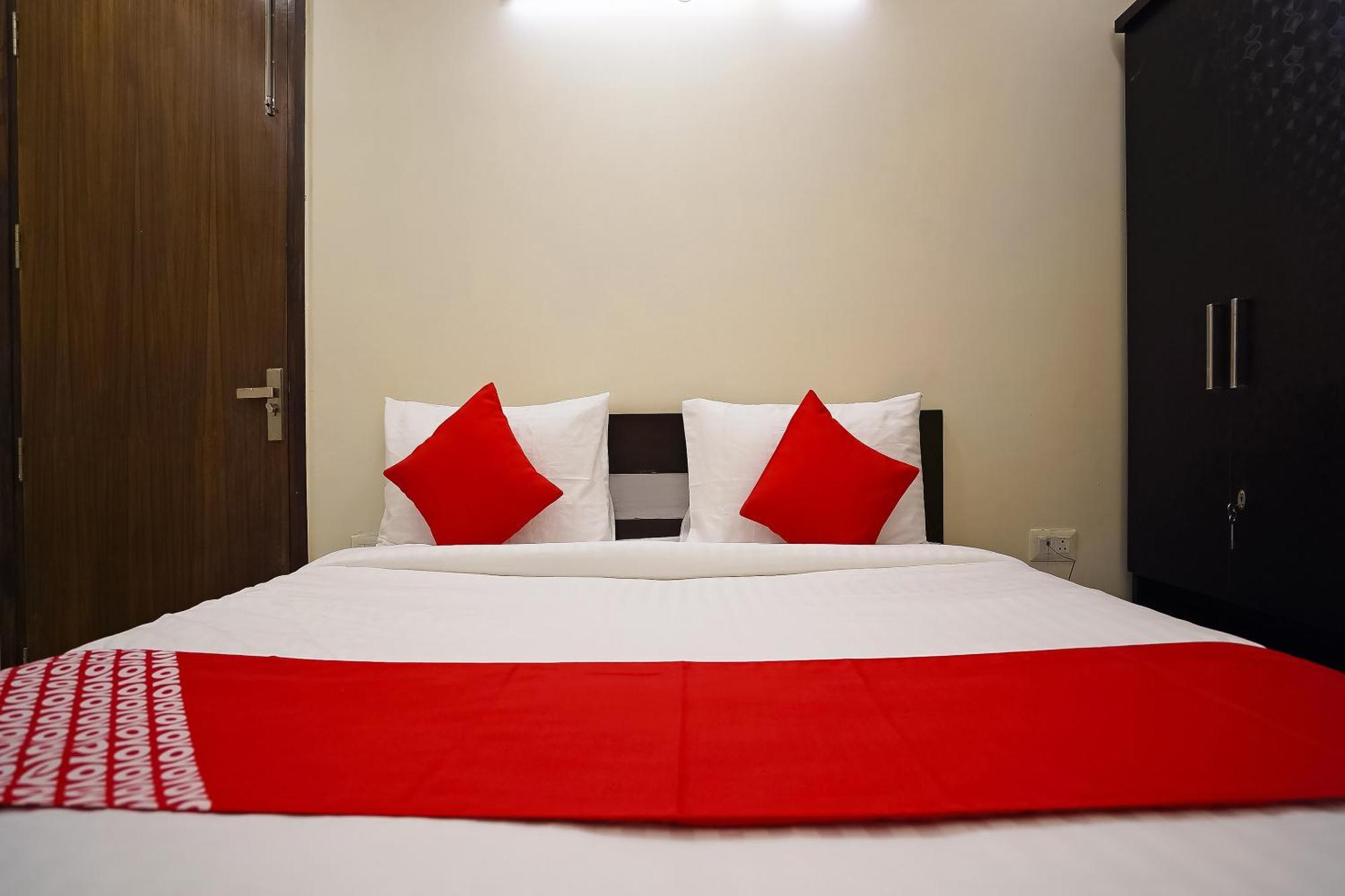 Hotel O Olive Saffron Δελχί Εξωτερικό φωτογραφία